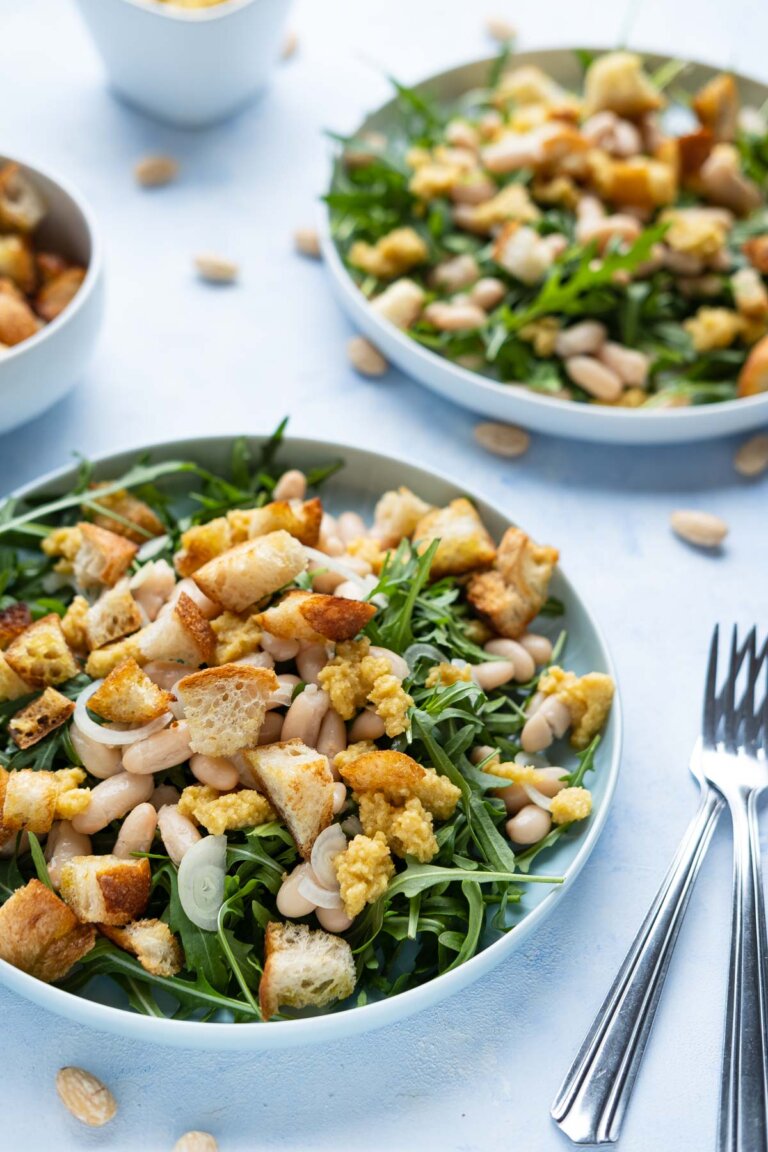 Weiße Bohnen-Rucola-Salat mit Zitronen-Mandel-Pesto - Schnelle ...